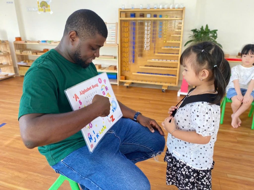 Flykids chương trình tiếng anh