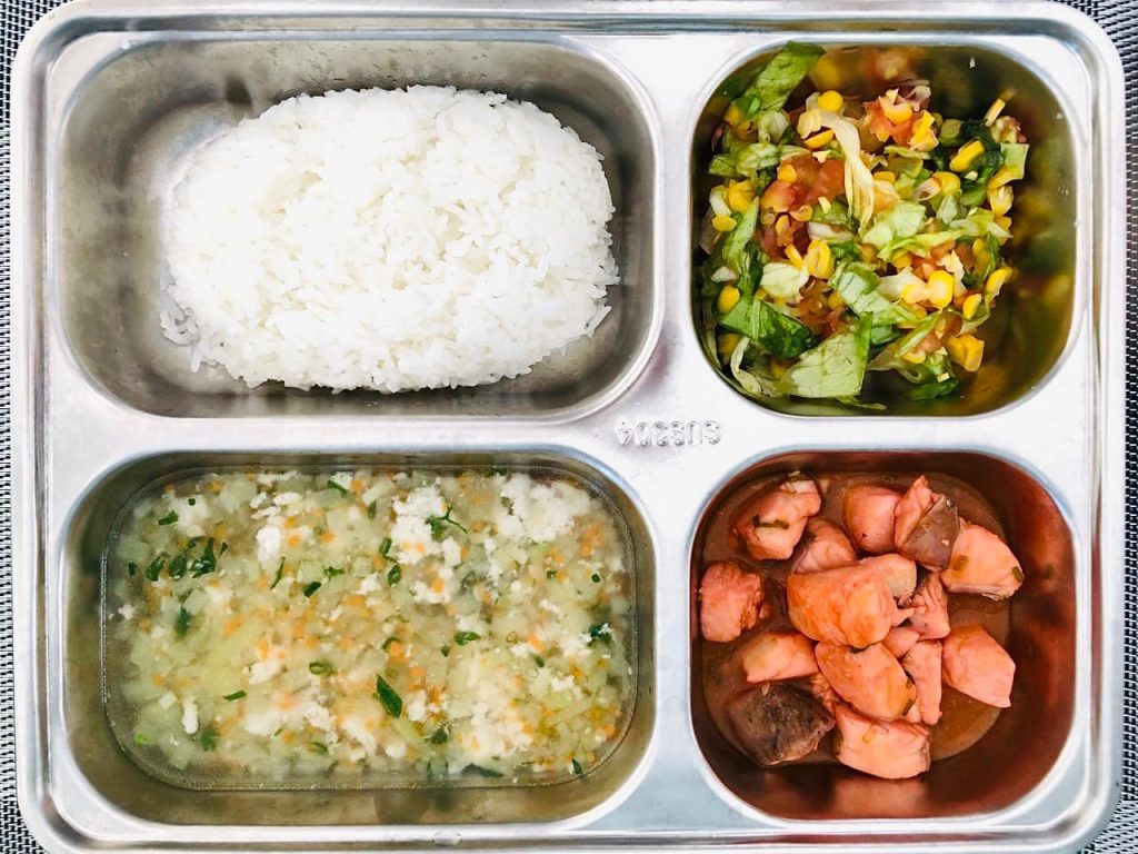 Thực đơn tại mầm non Song ngữ Victoria