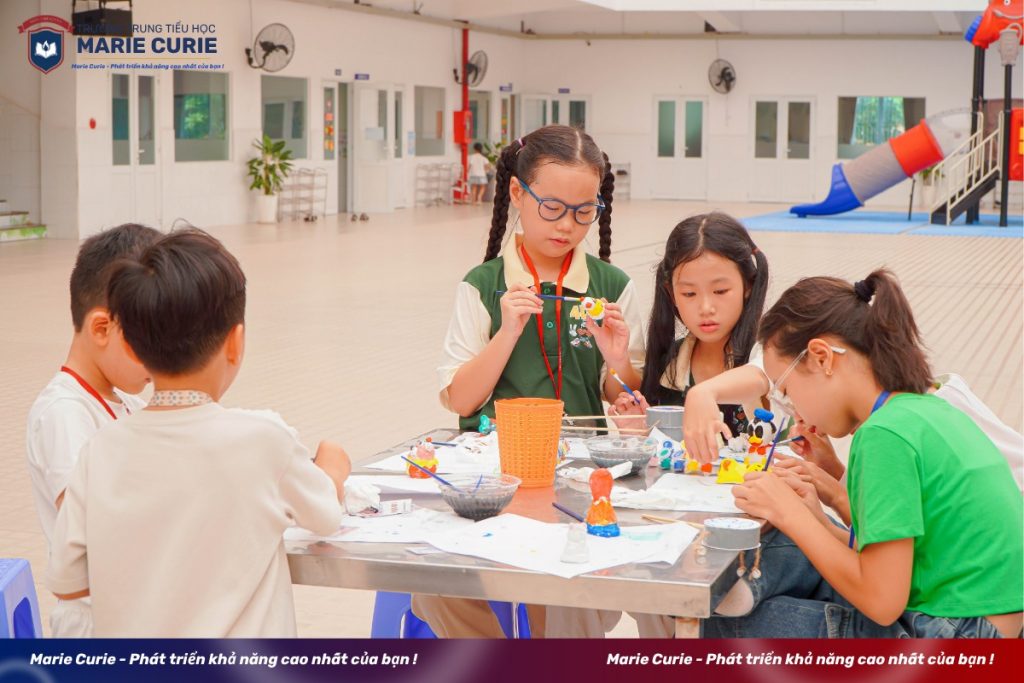 Trường Trung Tiểu Học Marie Curie