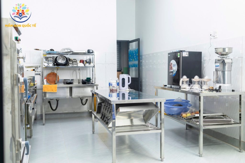 Mầm non Quốc Tế - Dinh dưỡng ẩm thực